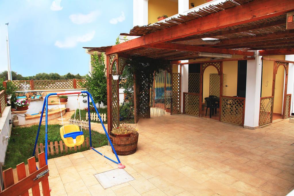 Bonjour Bed & Breakfast Morciano di Leuca Bagian luar foto