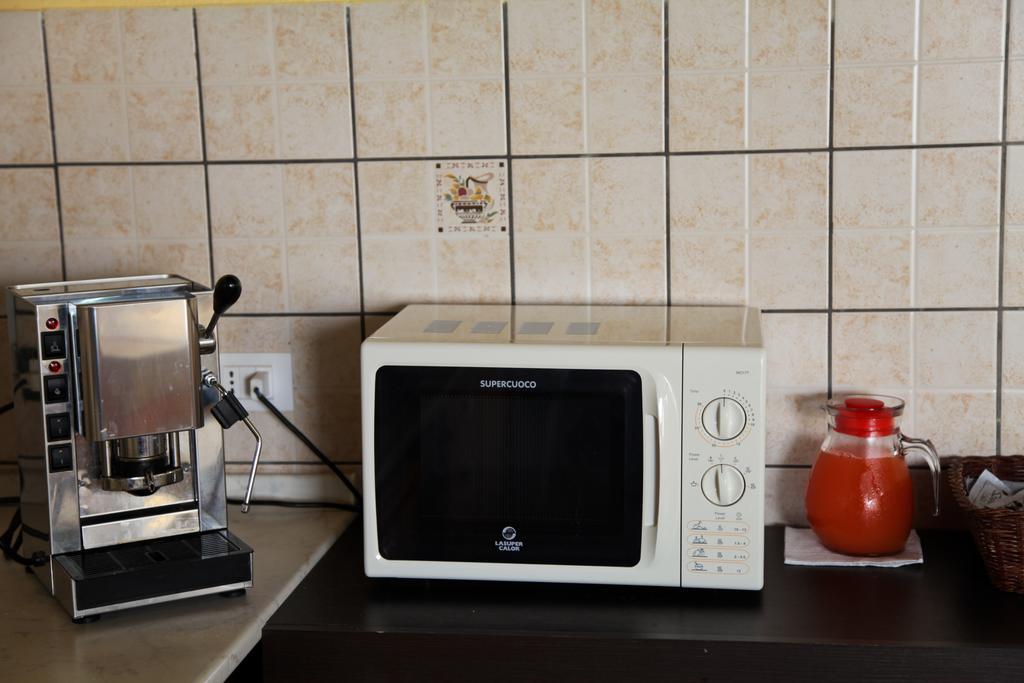 Bonjour Bed & Breakfast Morciano di Leuca Bagian luar foto