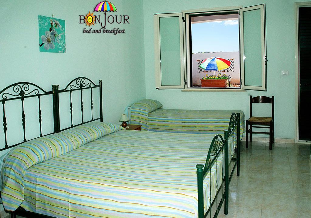 Bonjour Bed & Breakfast Morciano di Leuca Ruang foto