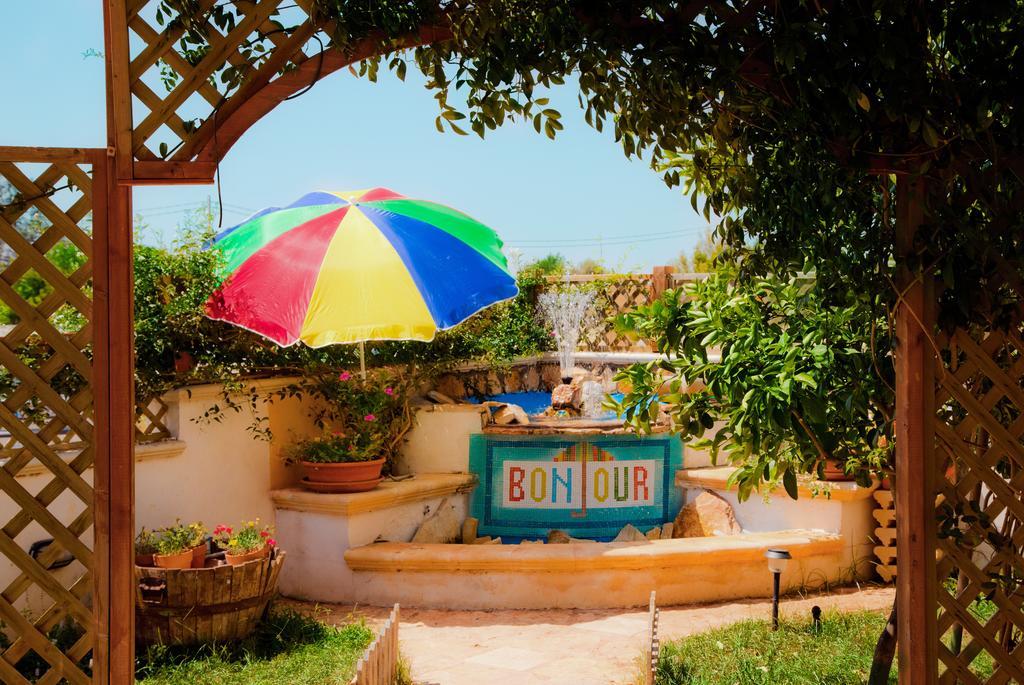 Bonjour Bed & Breakfast Morciano di Leuca Bagian luar foto
