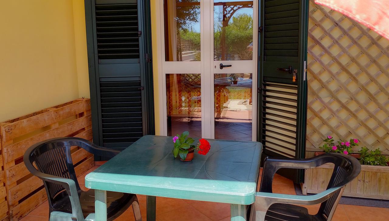 Bonjour Bed & Breakfast Morciano di Leuca Bagian luar foto