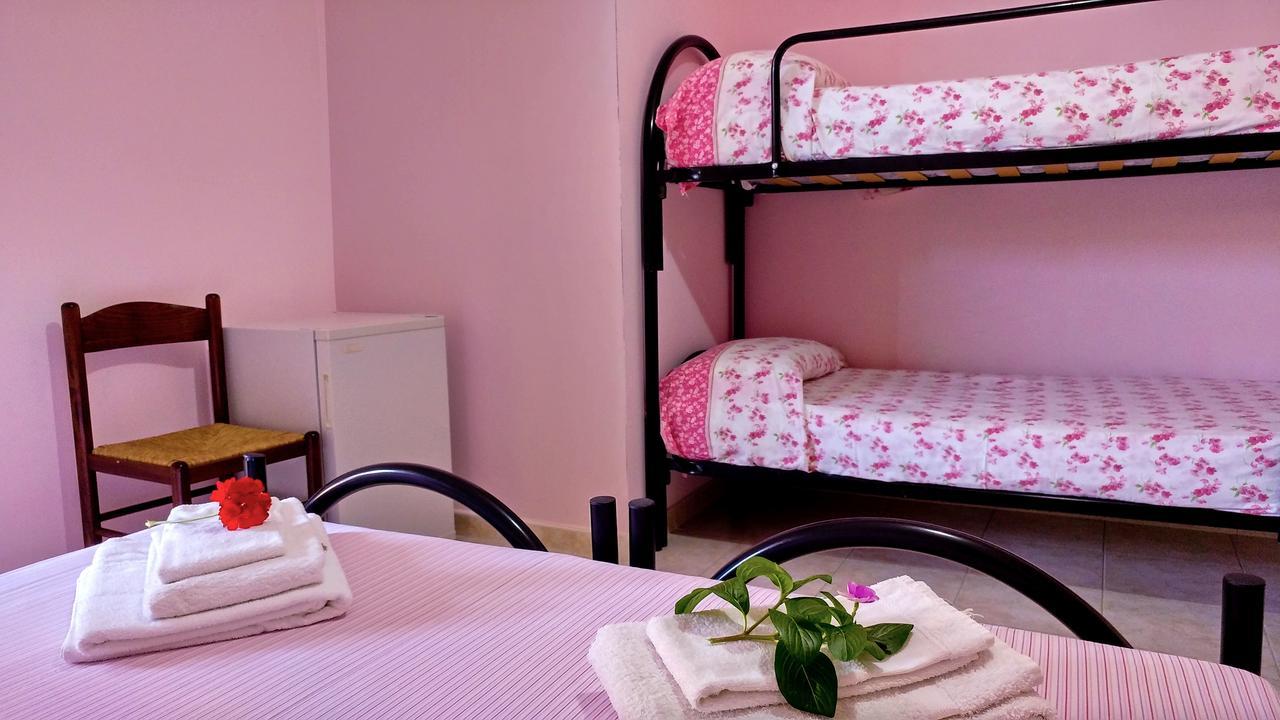 Bonjour Bed & Breakfast Morciano di Leuca Bagian luar foto